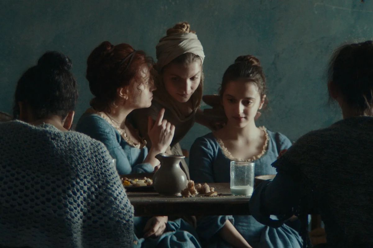 Review Phim Gloria!: Khi Âm Nhạc Trở Thành Tiếng Nói Tự Do Của Những Cô Gái Venice