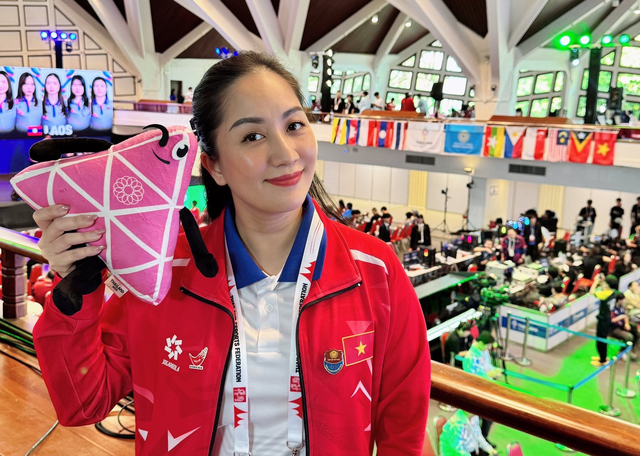 SEA Games 33: Đại Kiện Tướng Dance Sports Khánh Thi Động Viên Tinh Thần VĐV Esports Trẻ