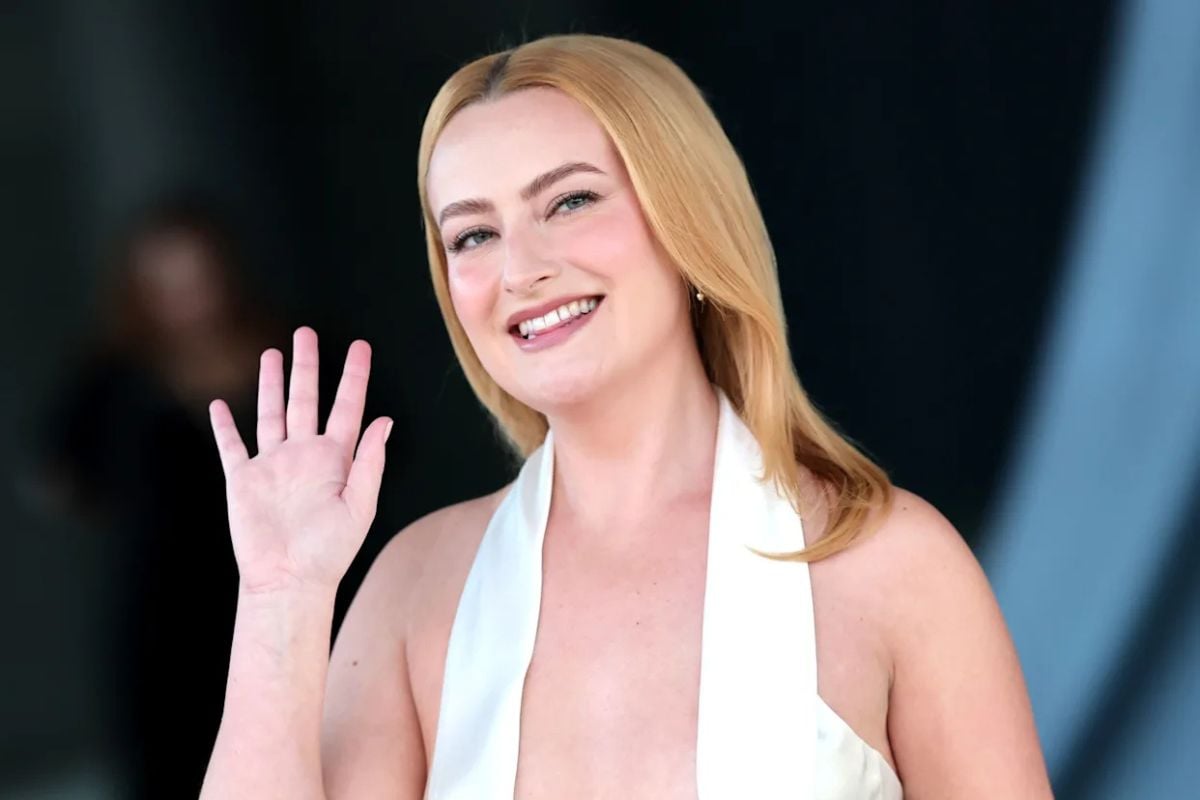 Sao Nữ Amelia Dimoldenberg Trở Lại Làm Đại Sứ Mạng Xã Hội Oscars 2026