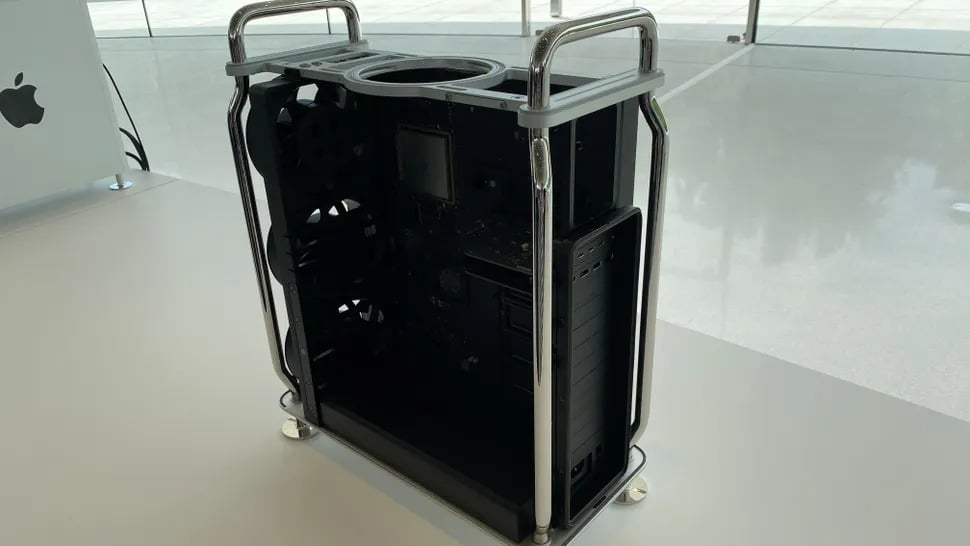 Apple chính thức "khai tử" dòng máy Mac Pro sau 20 năm