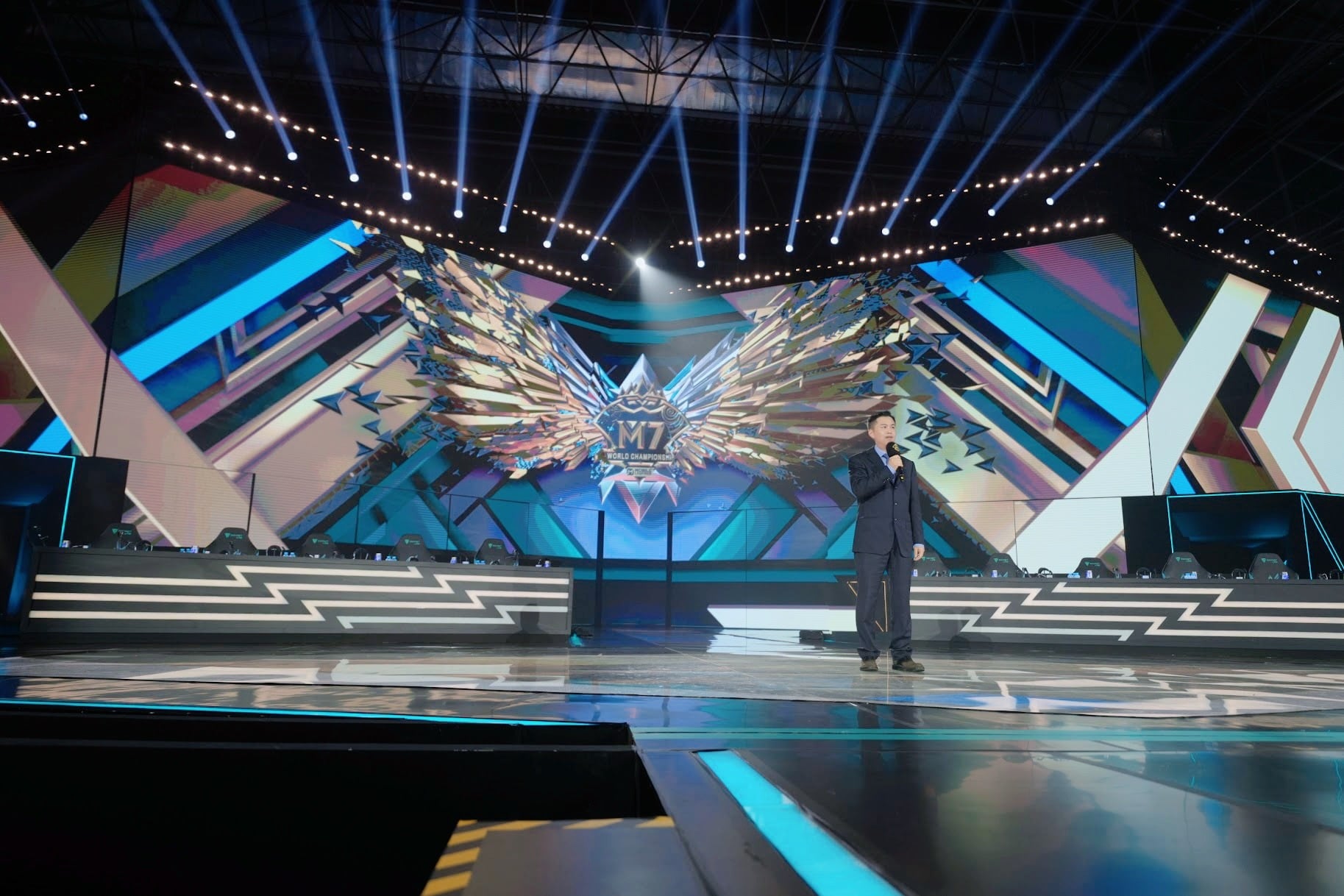 Mobile Legends mở rộng eSports toàn cầu với M8 và hệ thống 5 khu vực