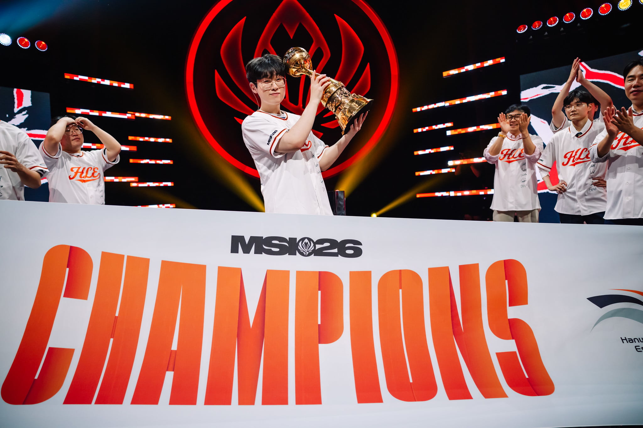 MSI 2026: FMVP Zeus Tin Vào Khả Năng Tạo Đột Biến Để Giành Lấy Chức Vô Địch