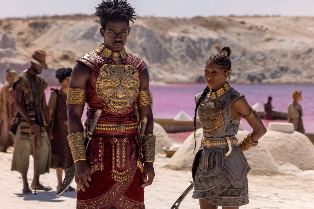 Phim Children of Blood and Bone Tung Ảnh Đầu Tiên Đầy Mãn Nhãn