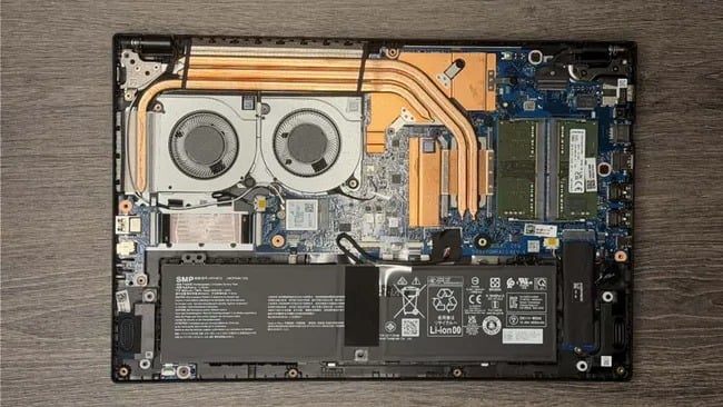 RAM Trung Quốc Bắt Đầu Xuất Hiện Trên Laptop Asus, Acer Và HP, Nhưng Chưa Thể Giải Quyết Khủng Hoảng Bộ Nhớ