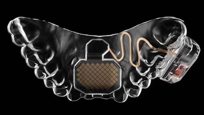 Mouth Pad Ra Mắt: Thiết Bị Điều Khiển PC Bằng Lưỡi, Mở Ra Cơ Hội Chơi Game Cho Người Khuyết Tật