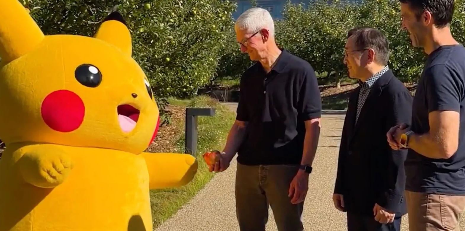 Tim Cook cùng John Ternus gặp gỡ đội ngũ Pokémon tại Apple Park, Pikachu bất ngờ xuất hiện