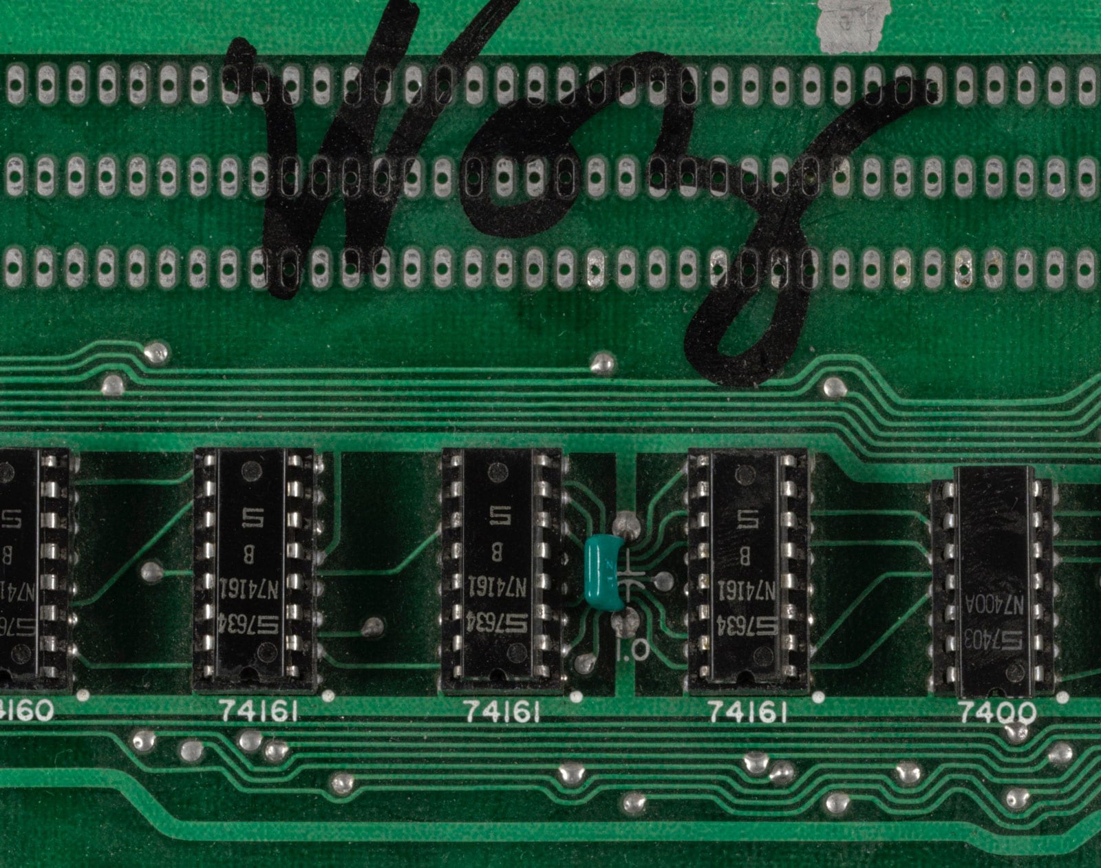 Apple-1 có chữ ký Steve Wozniak được kỳ vọng bán với giá 800.000 USD
