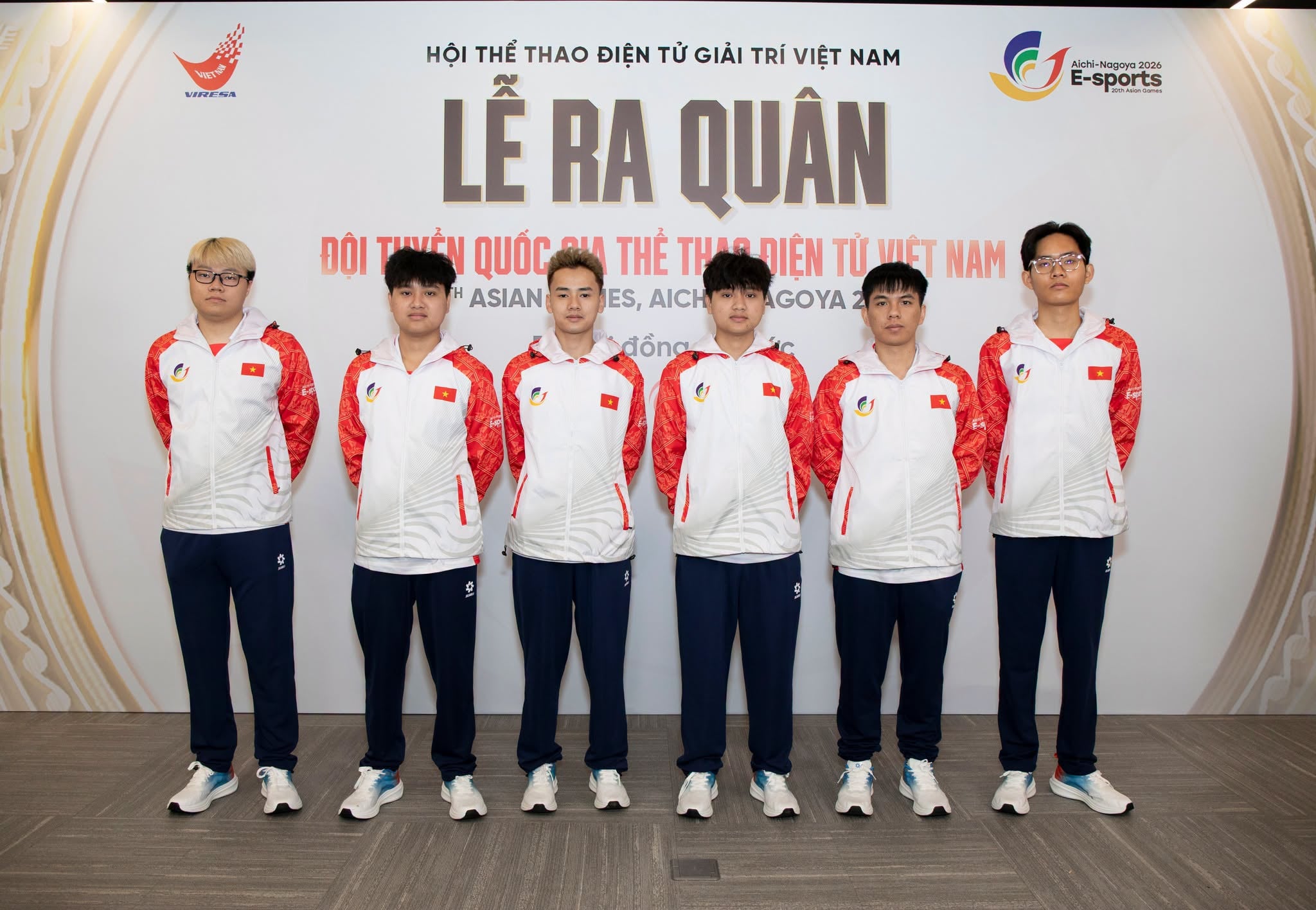 Dấu Ấn "Chớp Cam" Team Flash Trong Màu Áo Đội Tuyển Quốc Gia Việt Nam