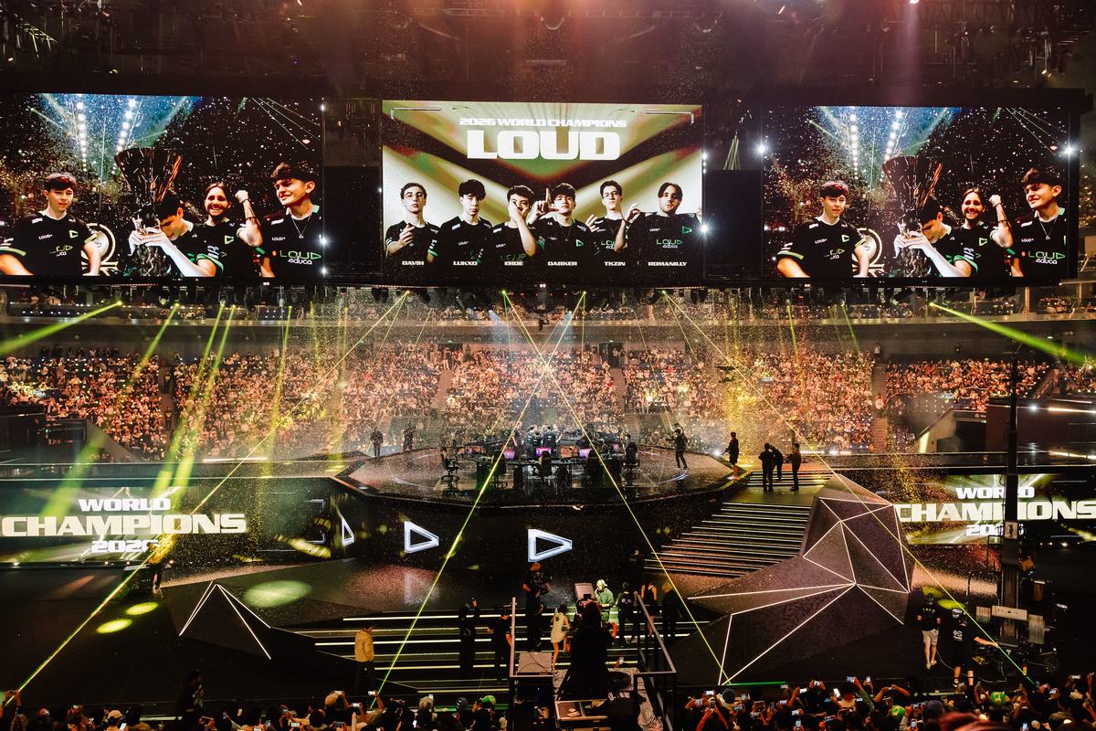 VALORANT Champions 2026 Hạ Màn Rực Rỡ: Cựu Vương Trở Lại - Bùng Nổ Trải Nghiệm Cho Khán Giả Việt Nam