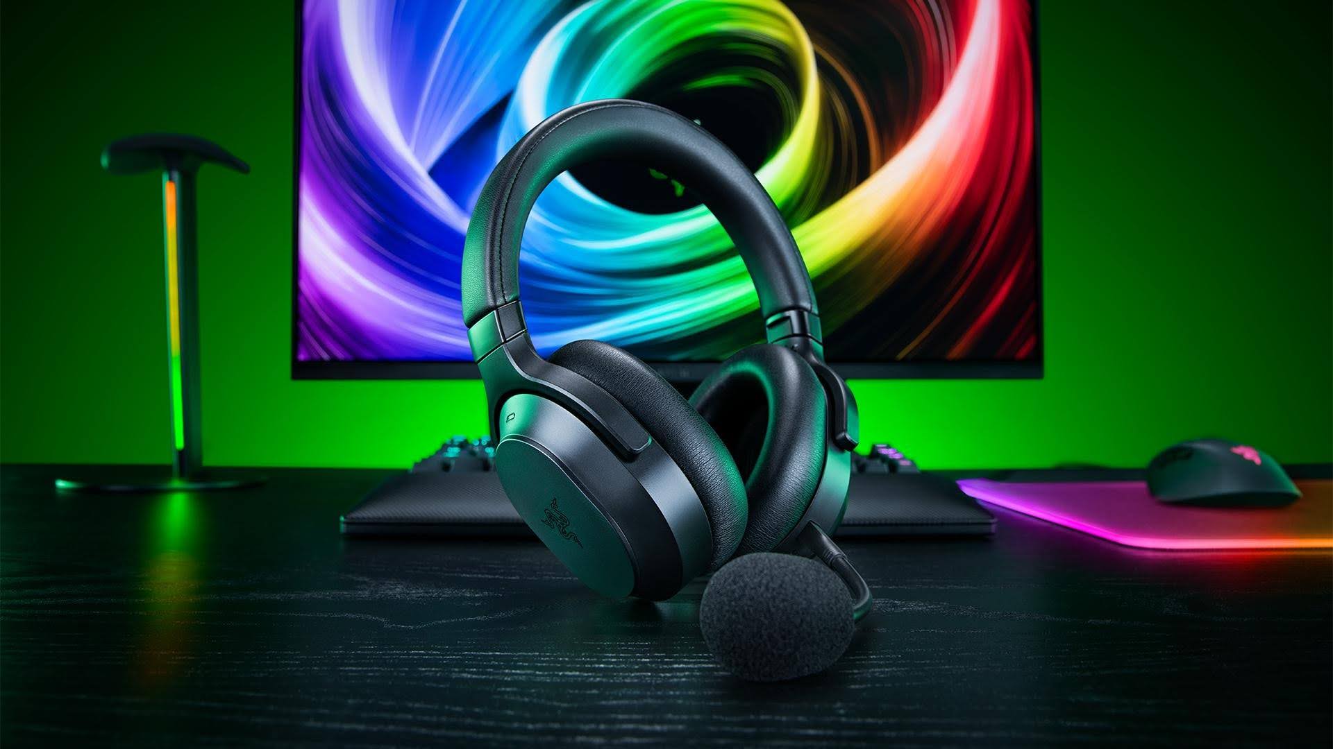 Razer ra mắt Barracuda V2 Pro: Tai nghe gaming không dây pin 70 tiếng, hỗ trợ chống ồn chủ động