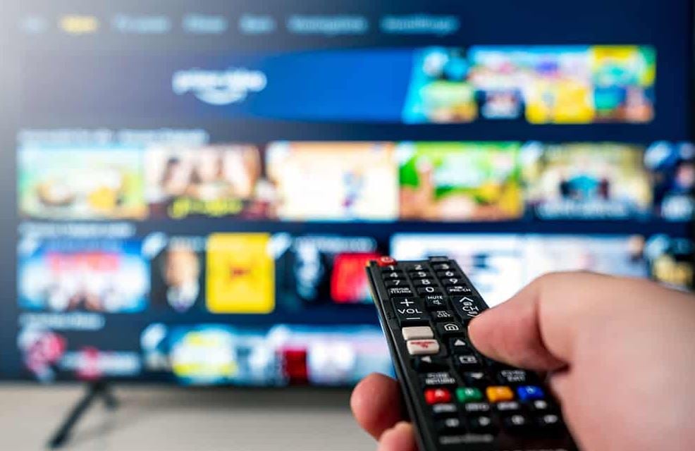 Các nhà phát triển dùng AI để loại bỏ quảng cáo và theo dõi trên Smart TV